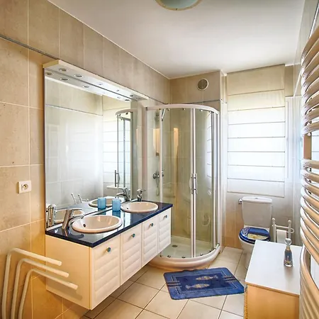 Appartement Marine De Sant'ambroggio - Charmant à Deux Pas De La Plage - F3 V3n3